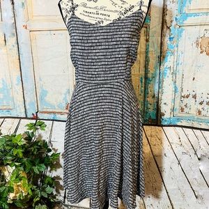 ⭐️3 for $11 ⭐️ 5 for $15 ⭐️ Women's sundress from Old Navy